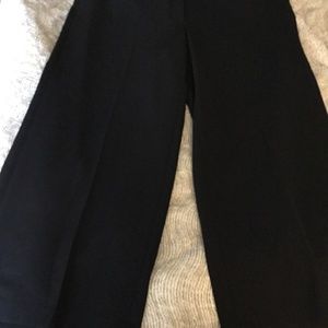 White House Black Market Cropped Flare pants M
